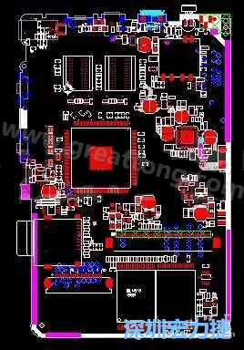 上圖是一個(gè)開發(fā)板的PCB，從布局中可以看出各個(gè)接口電路分離很明確，SDRAM和DDR以及SD卡接口電路等走線不會(huì)造成相互的干擾。-深圳宏力捷