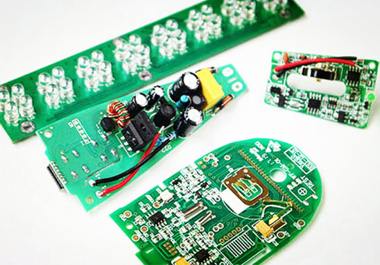 為什么PCB板顏色絕大多數都是綠色的？